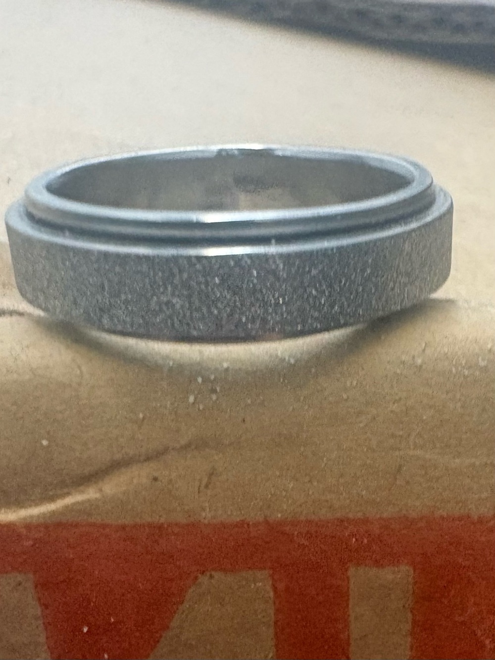 Silver Metal Men’s Ring Rotating Design Shines Nice